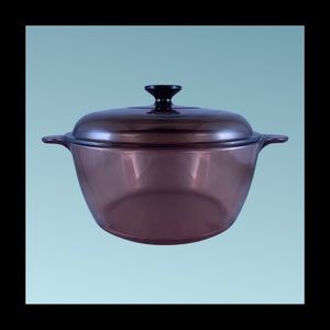 Vintage Amber Pyrex 4.5L Bowl w/ Lid